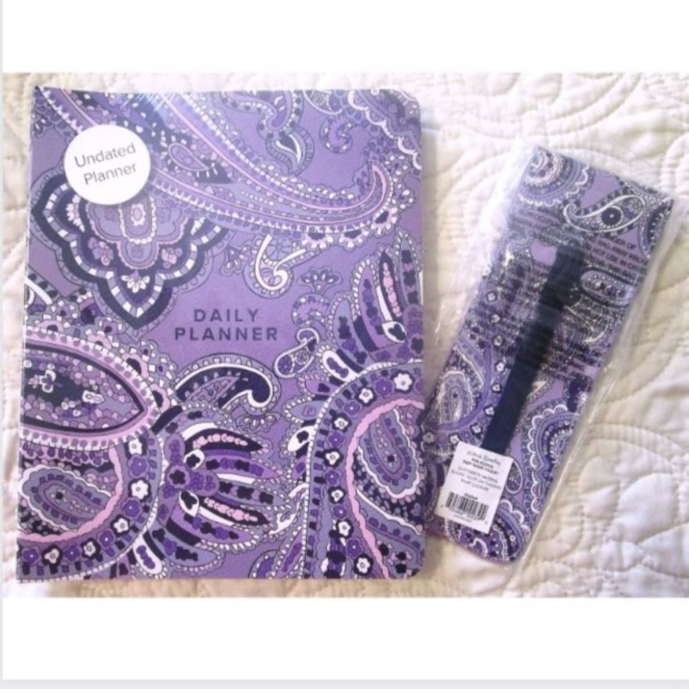 Vera Bradley Undated Daily Planner with Matching Pen Pouch, NWT